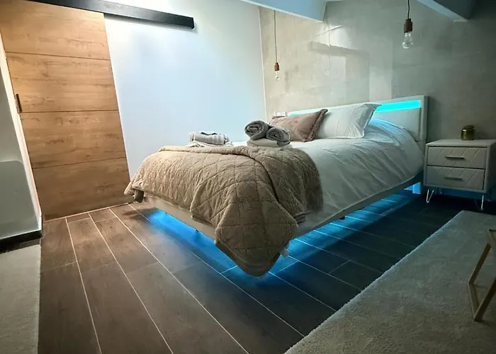 Parenthese Design, Calme, Clim Et Parking Securise トゥールーズ